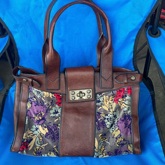 Fossil Purse - Picture 1 of 4